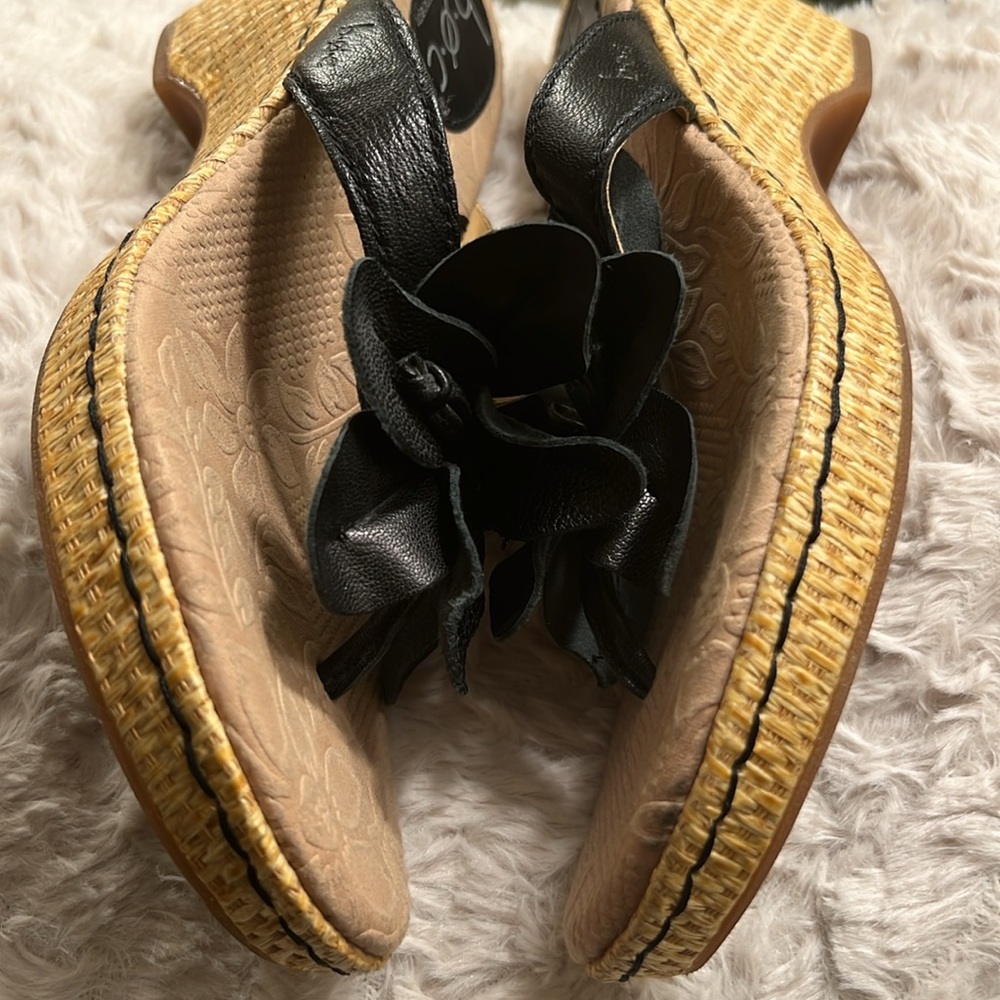 Born Wedges 🌺 - Picture 13 of 13